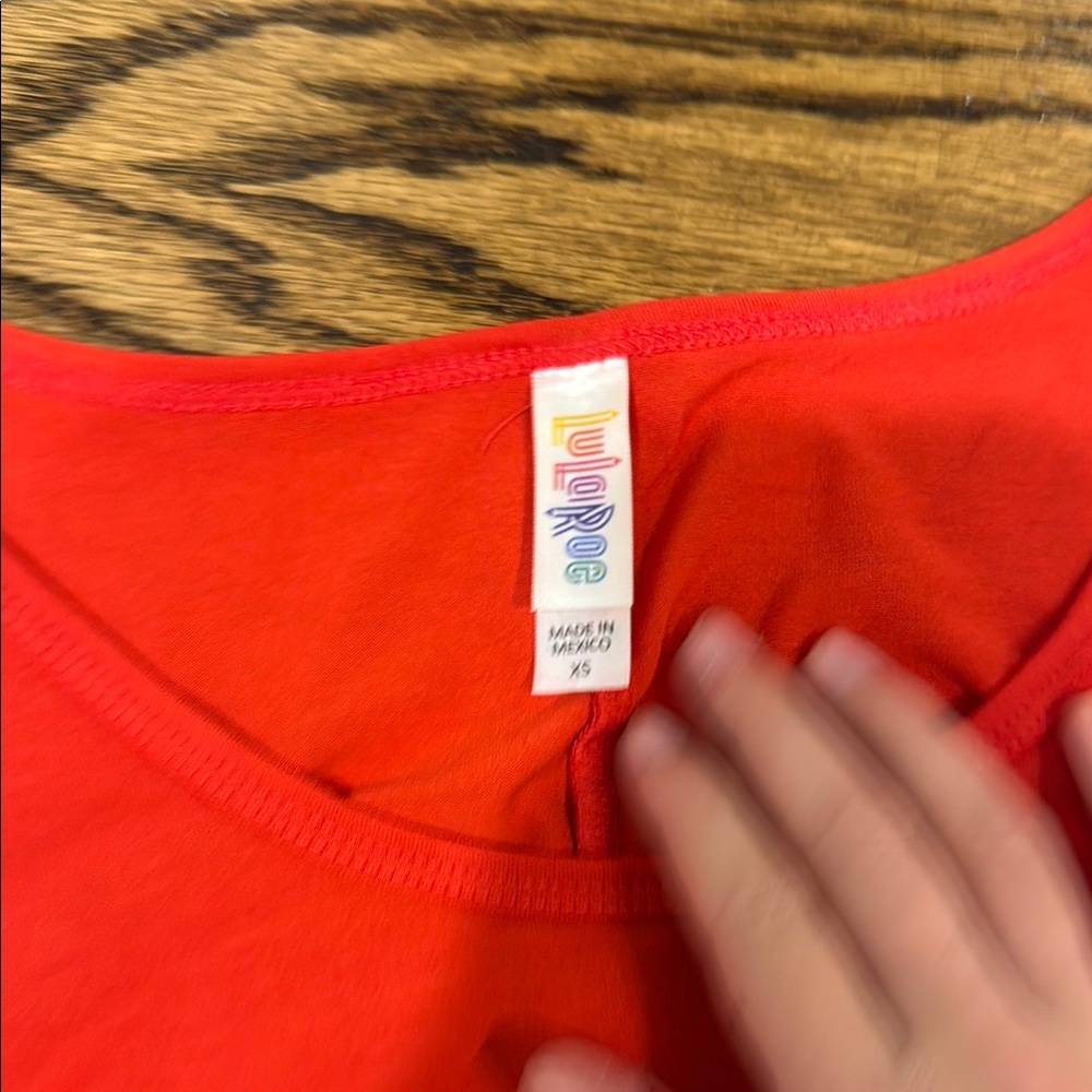 Lularoe top